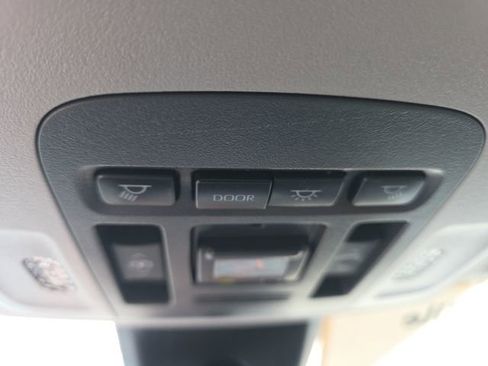 Certified 2021 Toyota Camry XLE w/ Navigation Package image 25