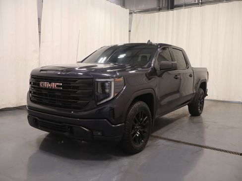 Used 2023 GMC Sierra 1500 Elevation AWD/4WD image 6