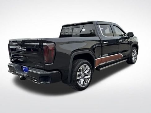 Used 2025 GMC Sierra 1500 Denali Ultimate image 6