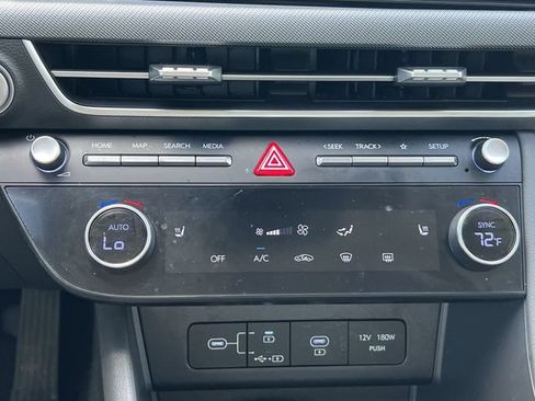 Certified 2025 Hyundai Sonata SEL AWD/4WD image 20