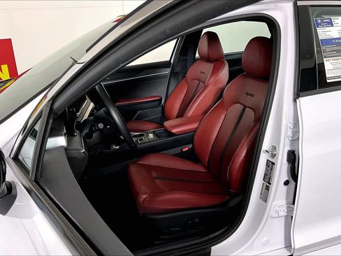 Used 2022 Kia K5 GT-Line w/ GT-Line FWD Premium Package image 7