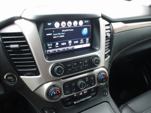 Used 2020 GMC Yukon Denali w/ Denali Ultimate Package image 32