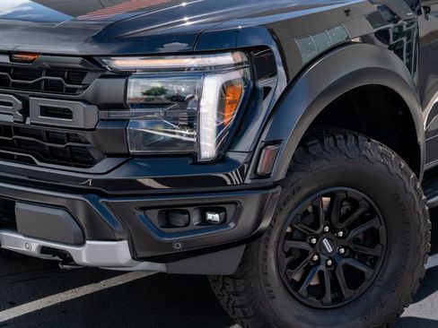 Used 2025 Ford F150 Raptor AWD/4WD image 3