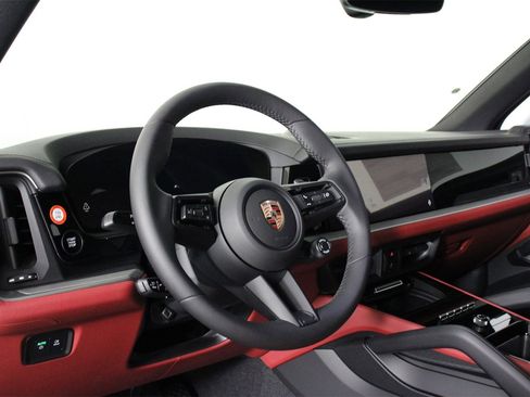 New 2026 Porsche Cayenne E-Hybrid image 4