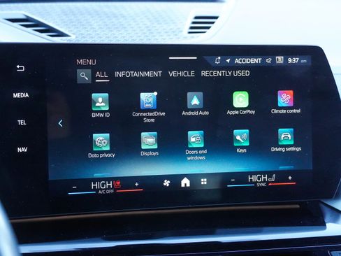 Certified 2025 BMW X2 xDrive28i image 24