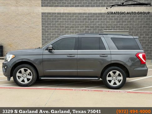 Used 2019 Ford Expedition XLT w/ Equipment Group 202A image 8