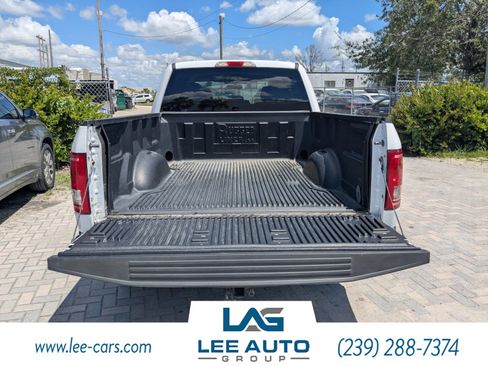 Used 2015 Ford F150 XLT w/ Trailer Tow Package image 10