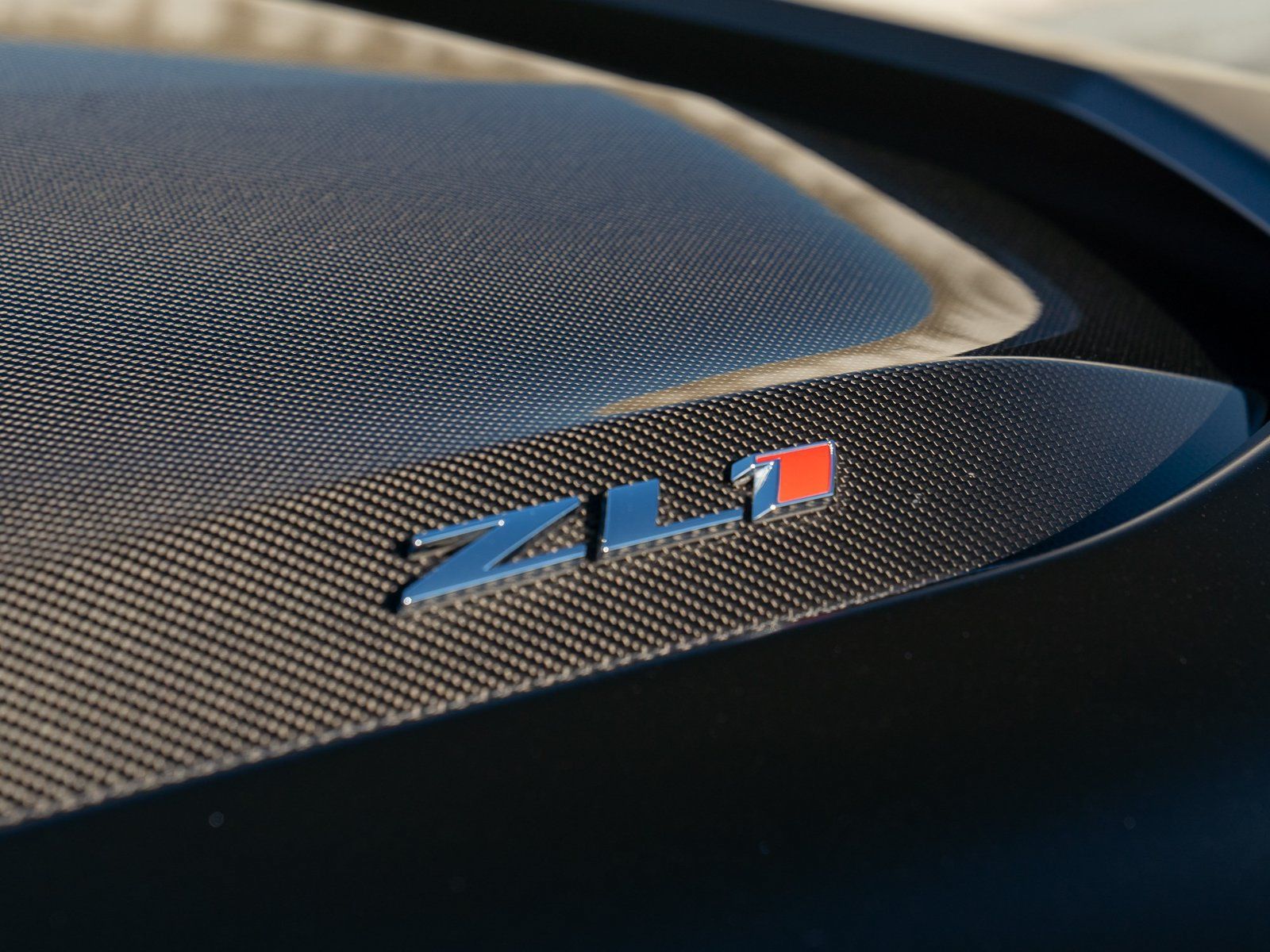 Used 2018 Chevrolet Camaro ZL1 RWD image 12