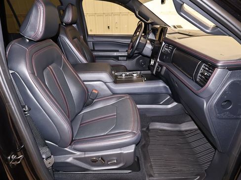 Certified 2024 Ford Expedition Limited AWD/4WD image 23