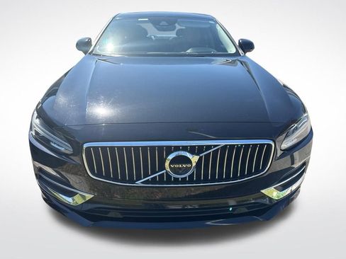 Used 2018 Volvo S90 T6 Inscription w/ Convenience Package image 10
