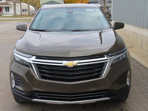 Used 2024 Chevrolet Equinox LT image 10