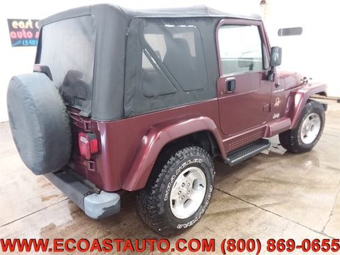 Used 2002 Jeep Wrangler Sahara image 3