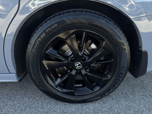 Used 2023 Honda Odyssey Sport image 32