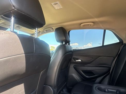 Used 2018 Buick Encore Preferred FWD image 37