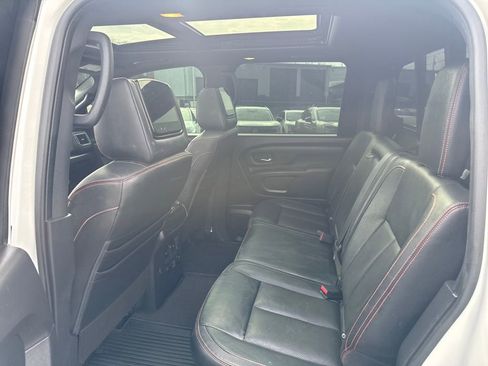 Used 2021 Nissan Titan PRO-4X w/ Pro-4x Convenience Package image 25