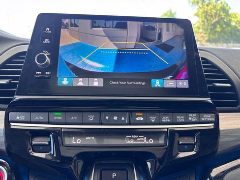 Certified 2025 Honda Odyssey Elite image 33