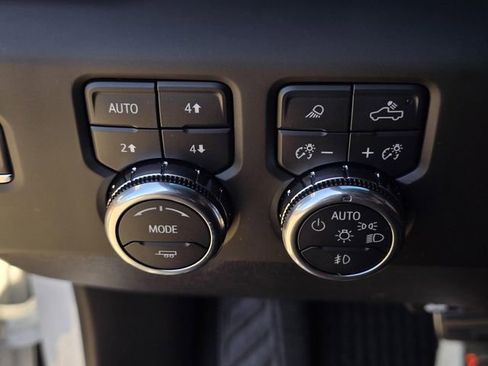 Used 2024 GMC Sierra 1500 Denali Ultimate image 13