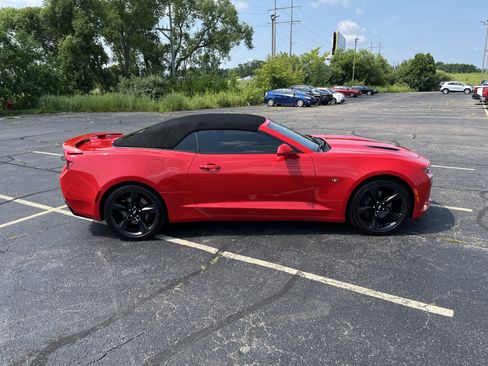 Used 2017 Chevrolet Camaro SS image 17