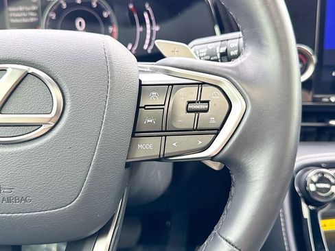 Used 2025 Lexus NX 250 FWD w/ Accessory Package (Z1) image 23