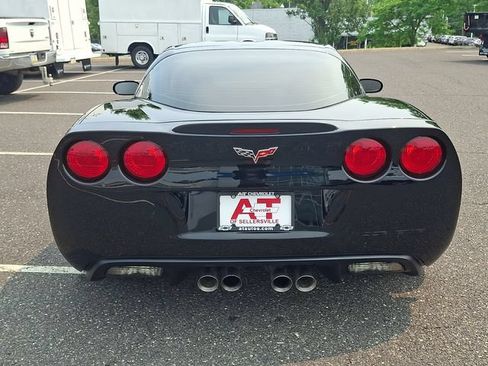 Used 2009 Chevrolet Corvette Z06 w/ Preferred Equipment Group RWD image 5