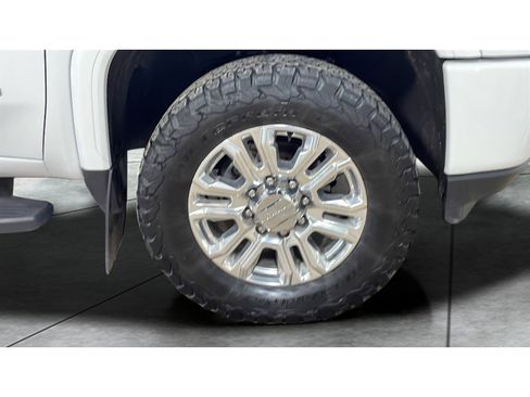 Used 2021 GMC Sierra 2500 Denali w/ Denali Ultimate Package image 19