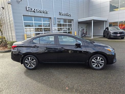 New 2025 Nissan Versa SV image 4