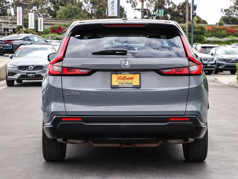 Used 2024 Honda CR-V EX image 7