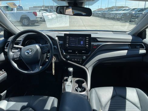 Used 2024 Toyota Camry SE FWD image 15