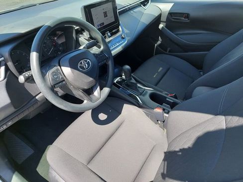 Used 2024 Toyota Corolla LE image 7