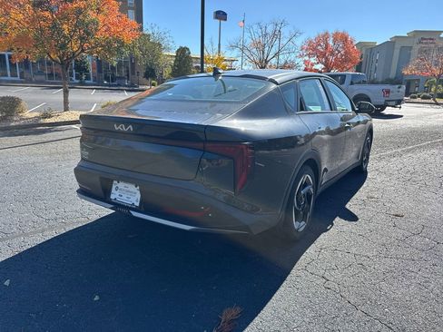 New 2025 Kia K4 EX image 3