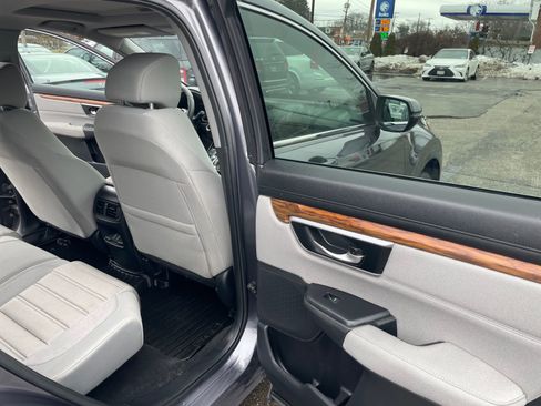 Used 2017 Honda CR-V EX image 19