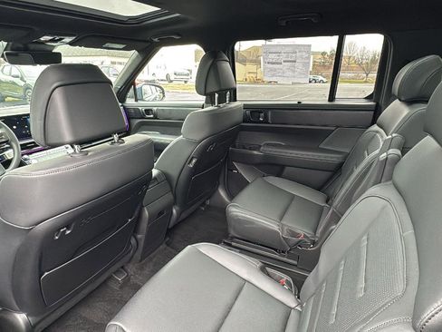 New 2026 Hyundai Santa Fe Calligraphy AWD/4WD image 9