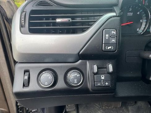 Used 2020 Chevrolet Tahoe LT w/ Max Trailering Package AWD/4WD image 24