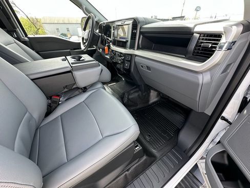 New 2026 Ford F350 XL w/ XL Chrome Package AWD/4WD image 19