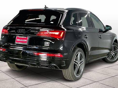 Used 2025 Audi Q5 e Premium Plus w/ Premium Plus Package image 15