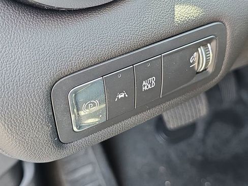 New 2025 Chevrolet Blazer EV LT image 17