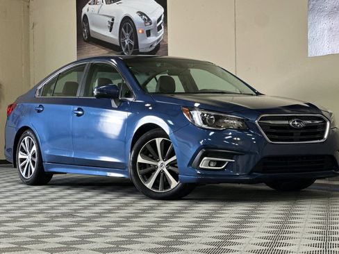 Used 2019 Subaru Legacy 3.6R Limited w/ Popular Package #2A image 2