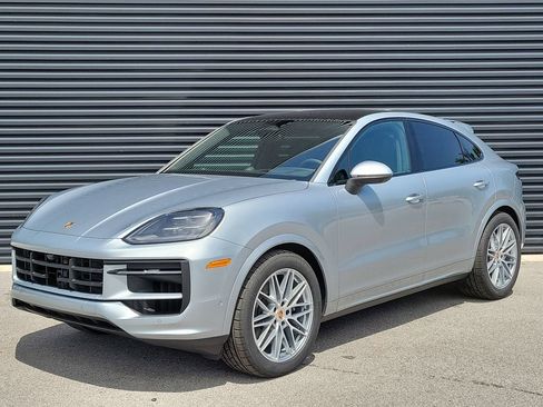 New 2026 Porsche Cayenne Coupe AWD/4WD image 1