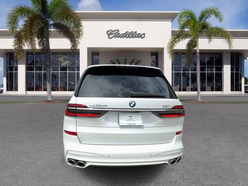 Used 2024 BMW ALPINA XB7 image 12