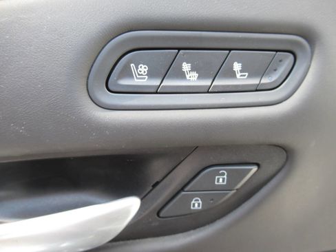 Used 2024 Cadillac Escalade Sport Platinum w/ LPO, Floor Liner Package image 33