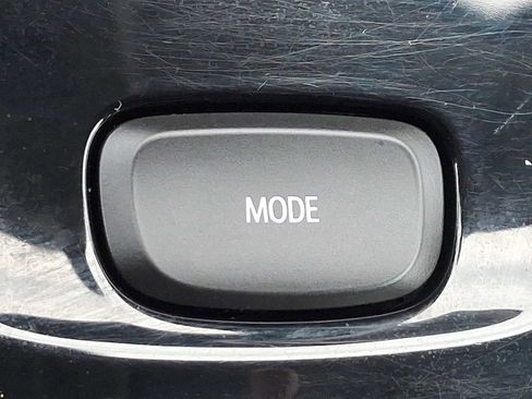 Used 2021 Buick Envision Preferred image 25