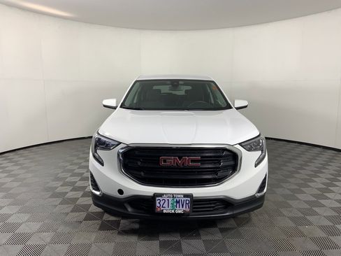 Used 2020 GMC Terrain SLE image 7