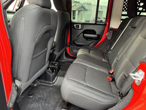 Used 2020 Jeep Wrangler Unlimited Sport image 22