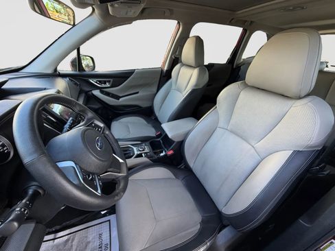 Used 2021 Subaru Forester Limited AWD/4WD image 13