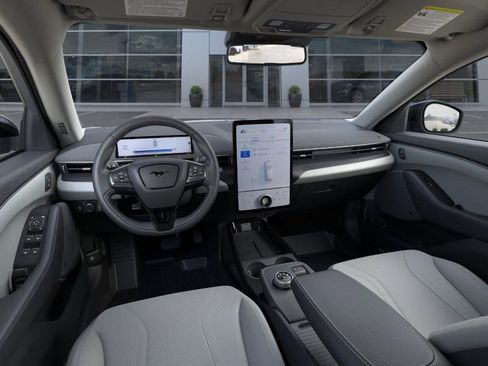 Used 2024 Ford Mustang Mach-E Premium image 9