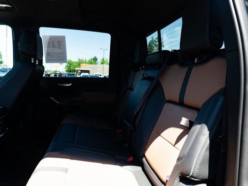 Used 2023 Chevrolet Silverado 3500 High Country w/ Z71 Off-Road Package image 22