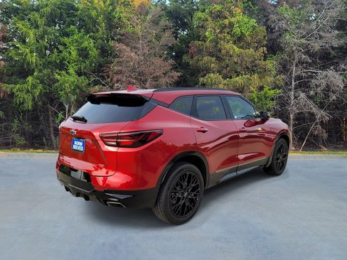 Used 2023 Chevrolet Blazer RS w/ Driver Confidence II Package FWD image 17