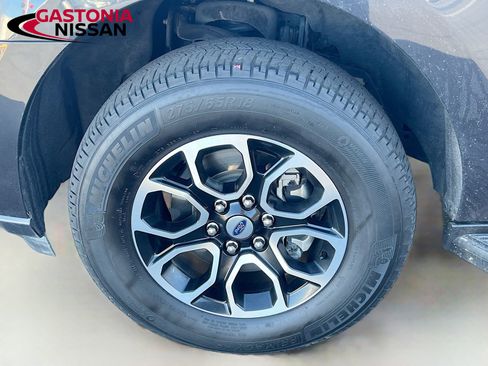 Used 2024 Ford Expedition Max XLT image 40