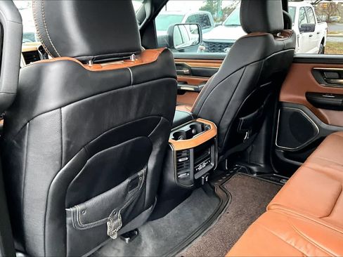 Used 2023 RAM 1500 Limited w/ Body-Colour Bumper Group image 12