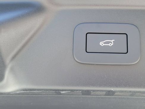 New 2026 Land Rover Range Rover Velar Belgravia AWD/4WD image 12